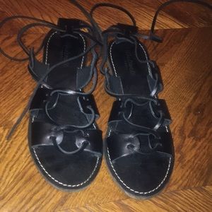 Madewell Black lace up sandals !!!